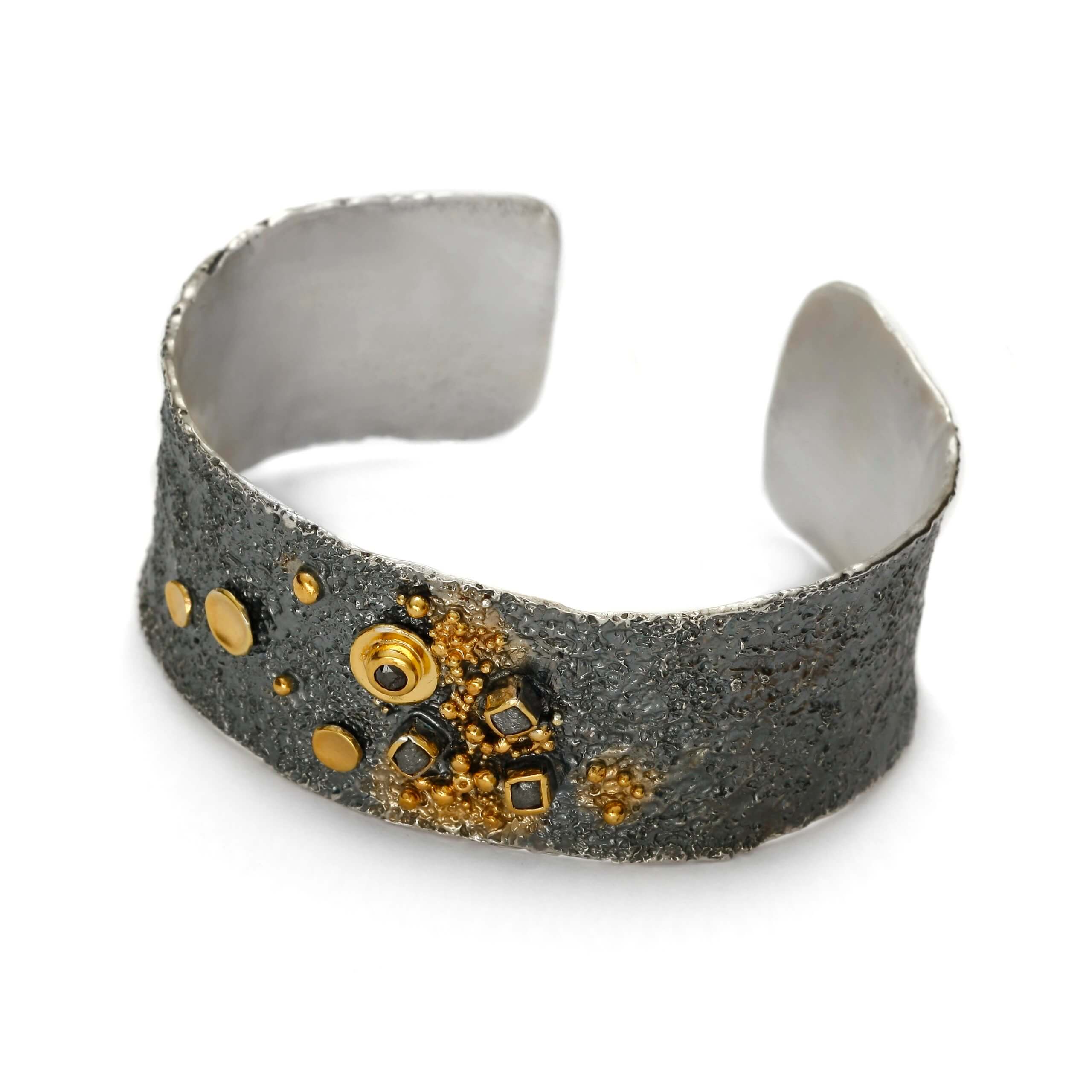 ブレスレット・バングル | EvaStone Japan Official Brand Site